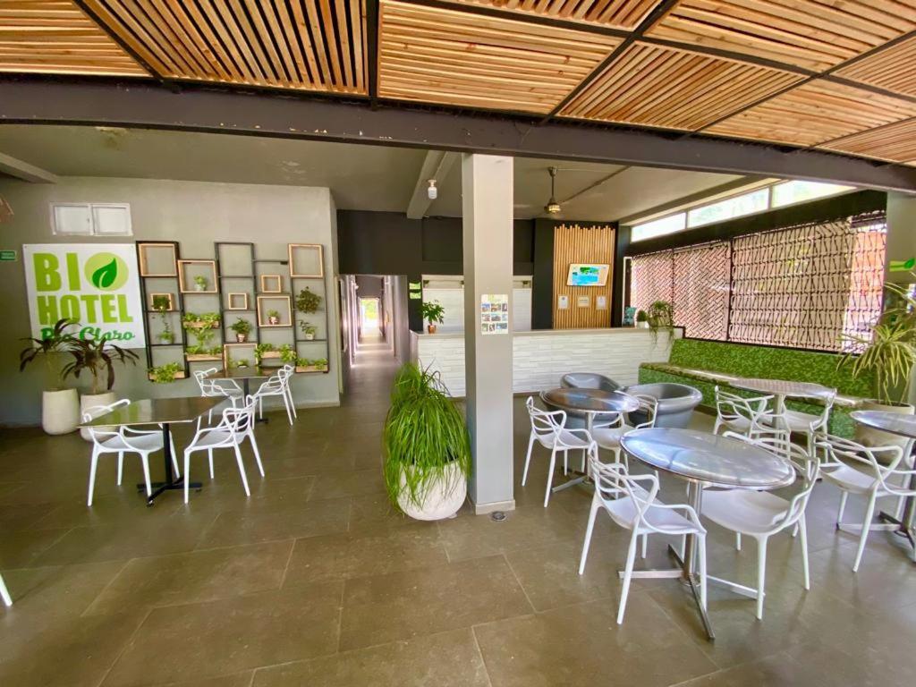 Biohotel Rio Claro Doradal Екстериор снимка